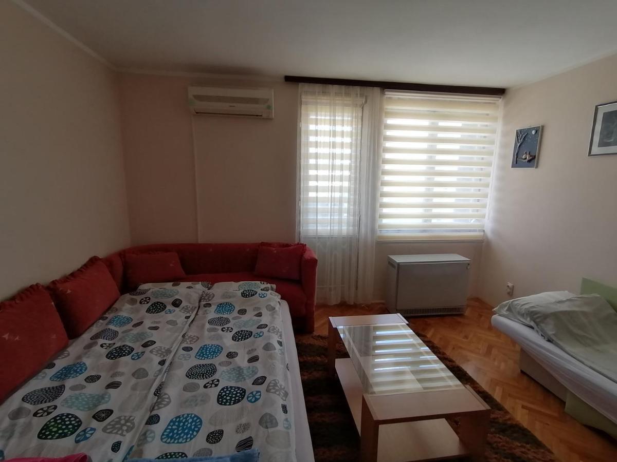 Apartman Lena Arandjelovac Exterior foto