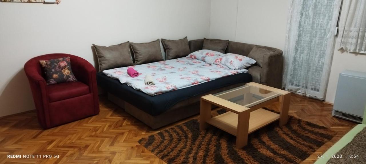 Apartman Lena Arandjelovac Exterior foto