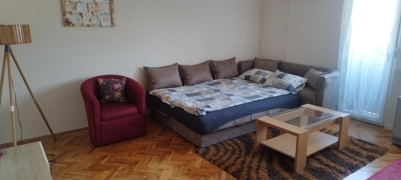 Apartman Lena Arandjelovac Exterior foto